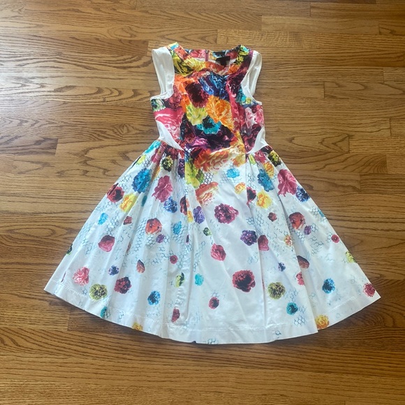 Prabal Gurung for Target Dresses & Skirts - Limited Edition Prabal Gurung for Target beautiful floral dress Size 4